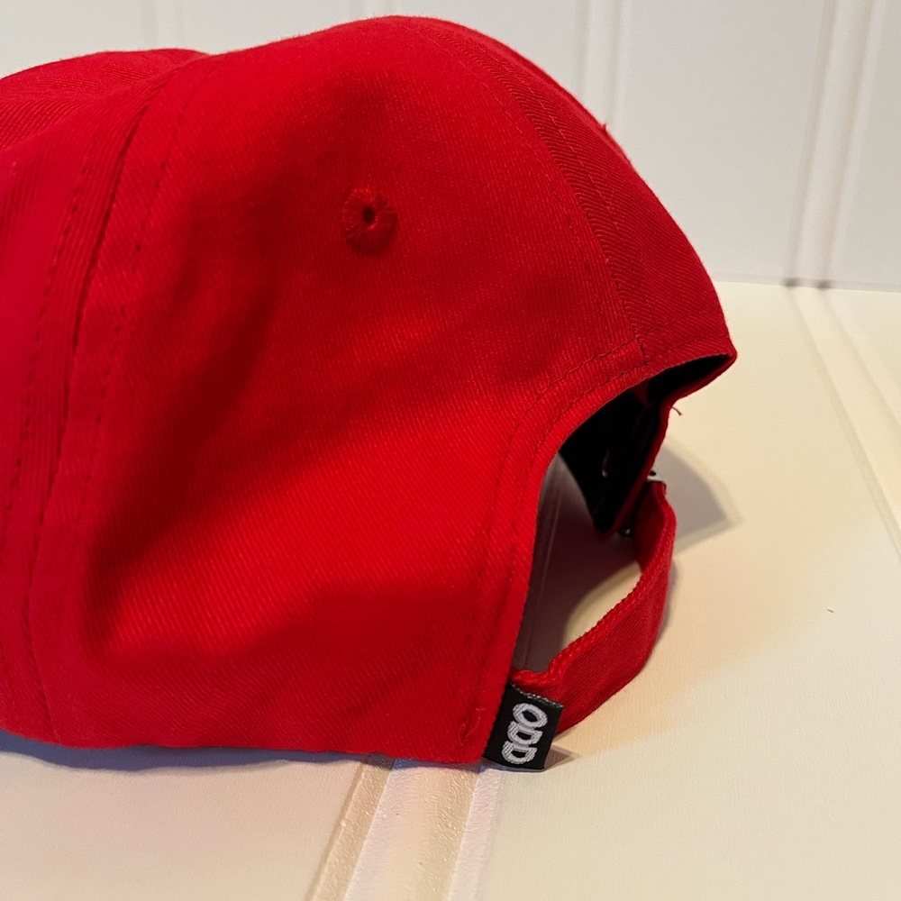 Hulkamania Red Cap - Picture 3 of 5
